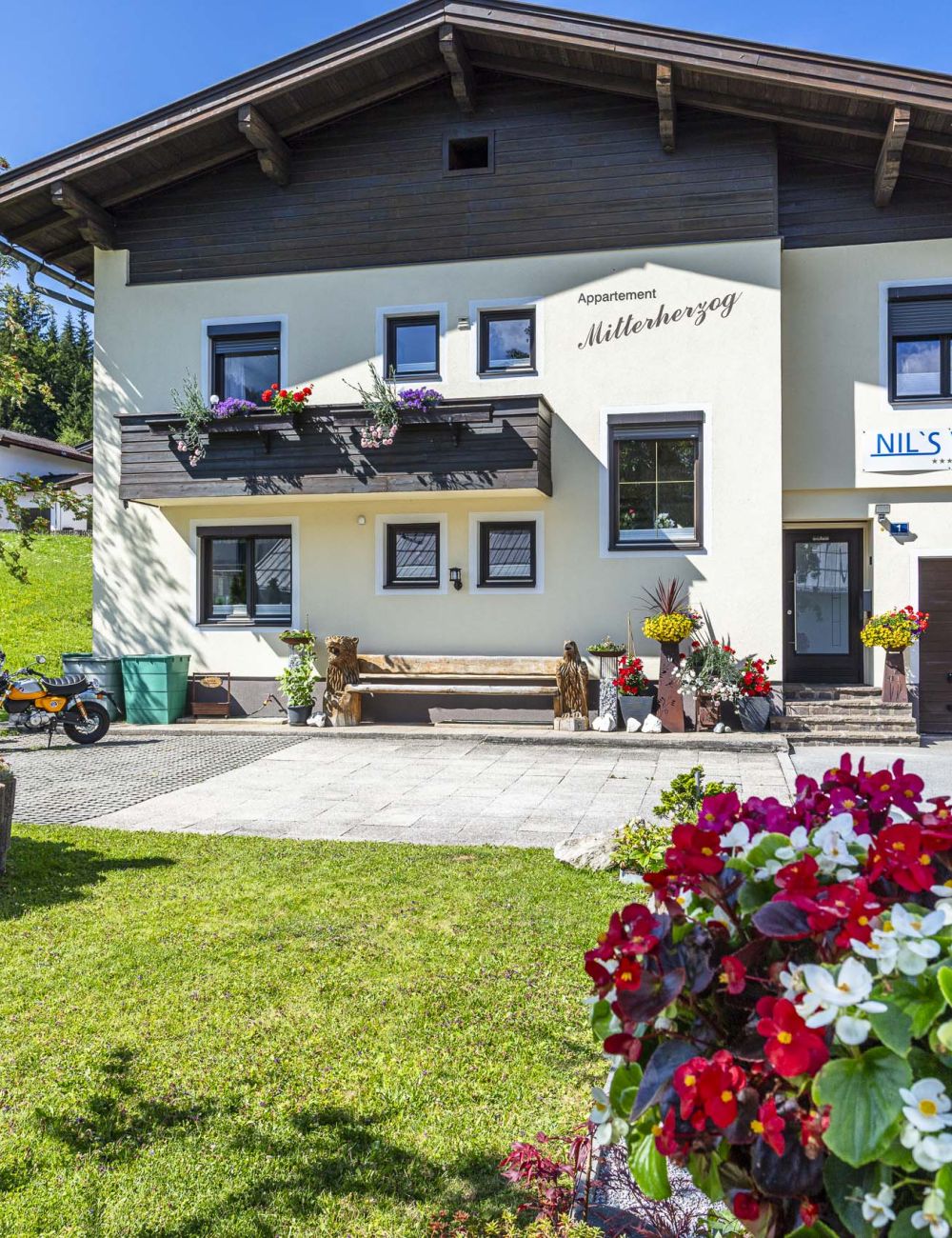 Haus Mitterherzog in Hochfilzen im Sommer